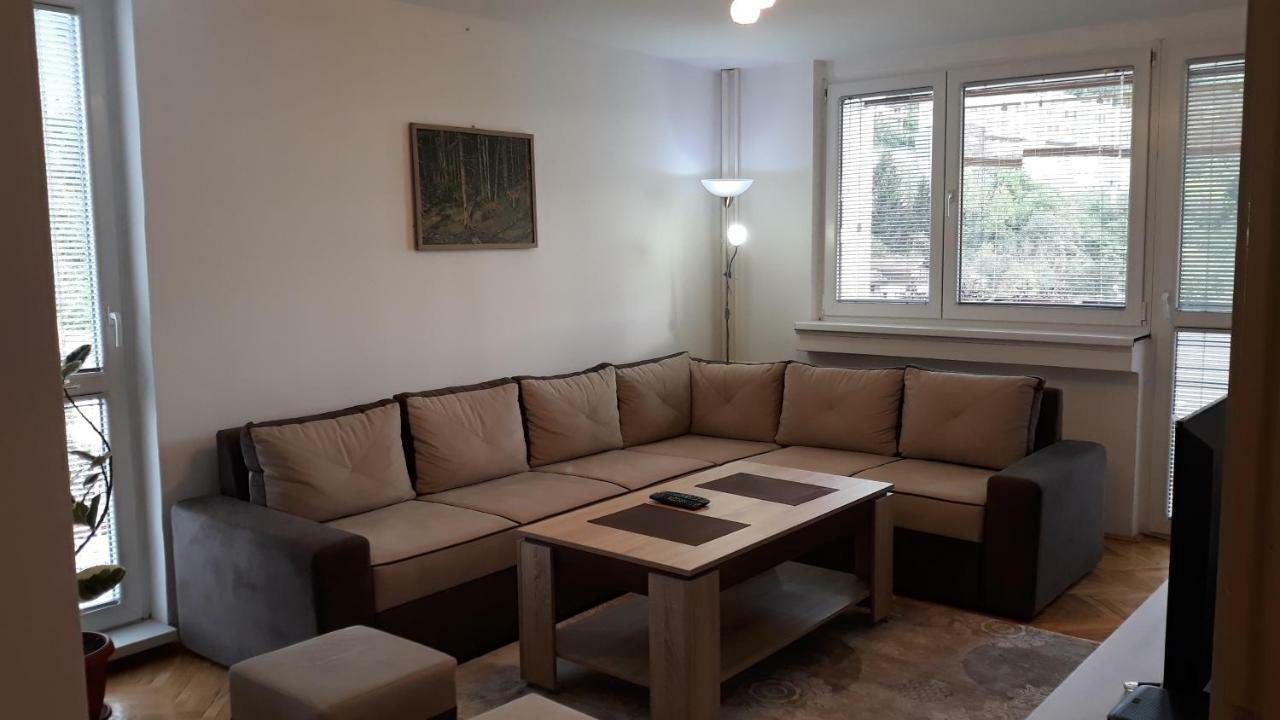 Apartment Ambrela 2 サラエヴォ エクステリア 写真