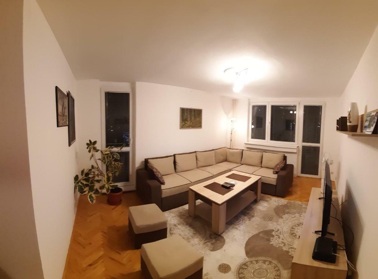 Apartment Ambrela 2 サラエヴォ エクステリア 写真