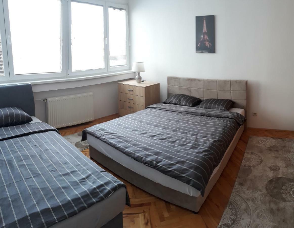 Apartment Ambrela 2 サラエヴォ エクステリア 写真